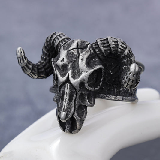 Men's Gothic Skull Ring - Vintage Punk Style